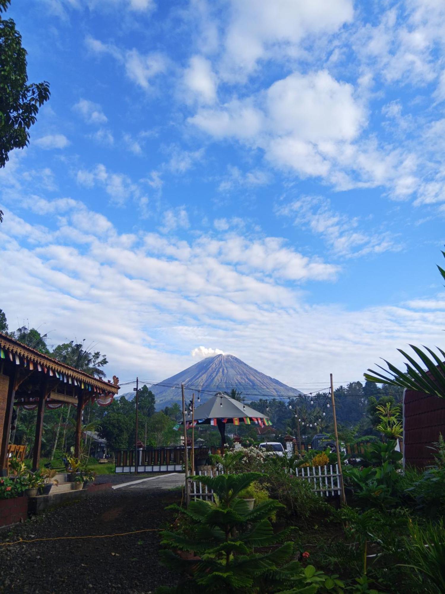 Indah Damai Cottages Sidomukti Luaran gambar