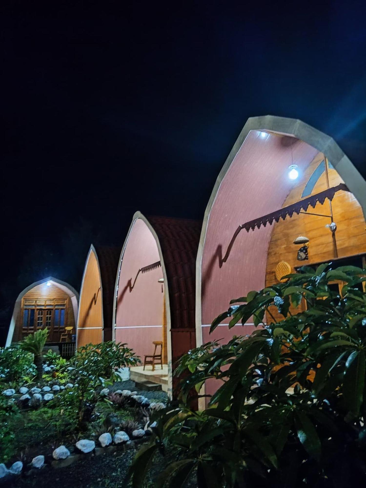Indah Damai Cottages Sidomukti Luaran gambar